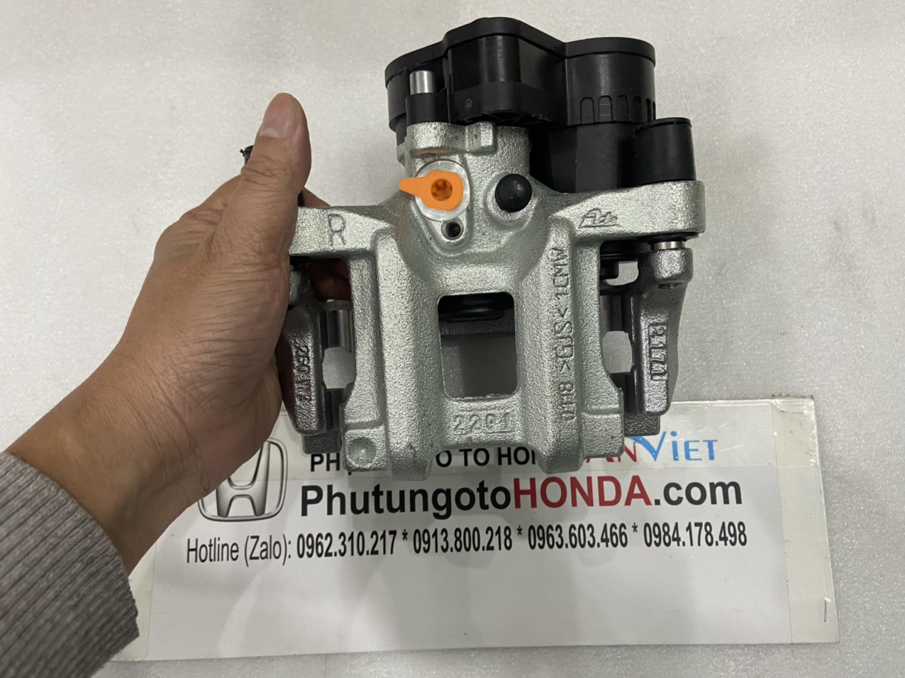 Cụm gông phanh xe Honda Civic 2016-2023